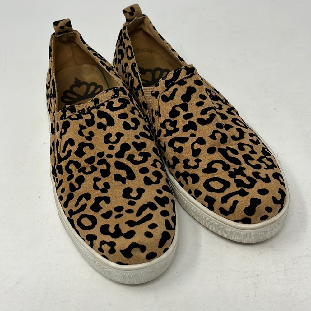 🌻 Fergalicious Cheetah Print Slip-On Sneakers